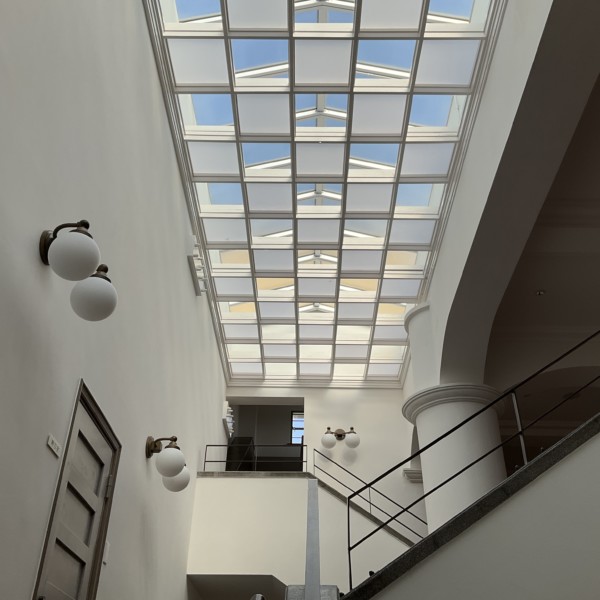 御影公会堂(内観)