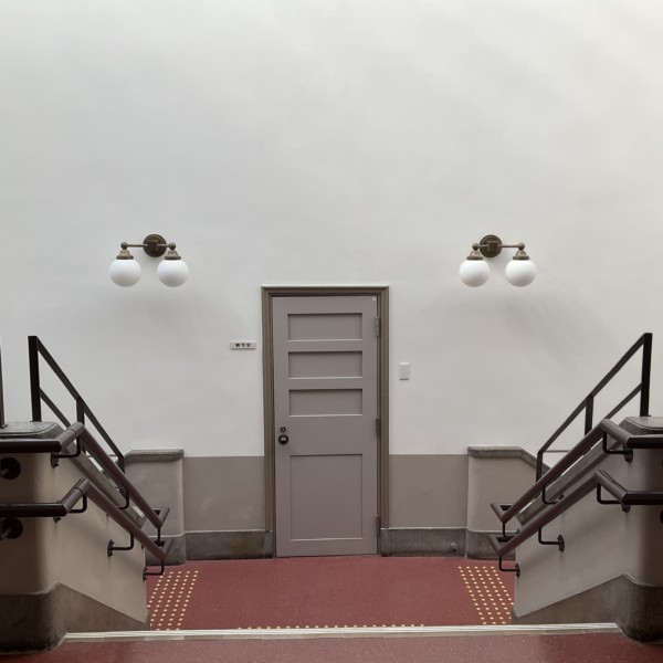 御影公会堂(内観)