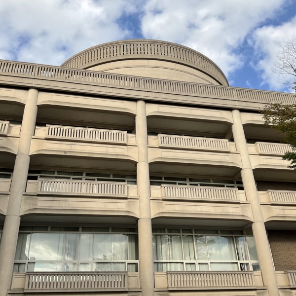 宝塚市庁舎（宝塚市）